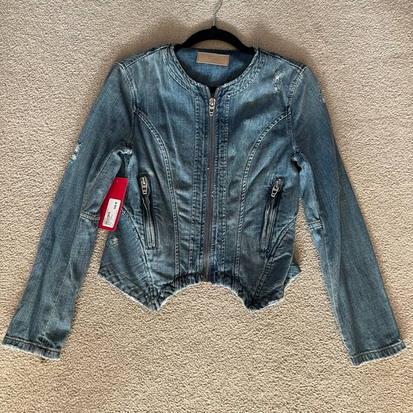 Blank NYC Part Time Lover Denim Jacket - Size Small NWT - Picture 2 of 5